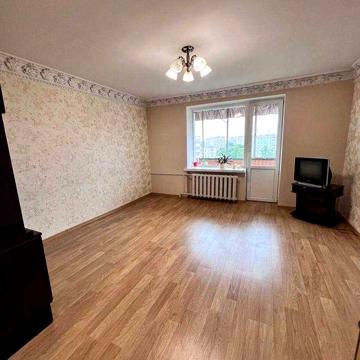 Продаж квартири в Луцьку, проспект Молоді ( біля літака)