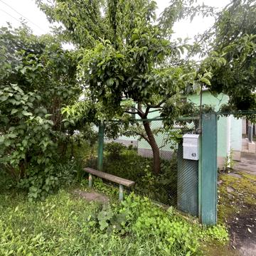 Амосова вул. (Артема), 43