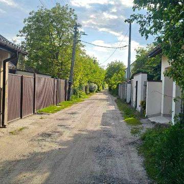 Без% Русанівські Сади, 12 Садова, Будинок+ділянка 6 сот.