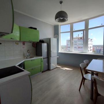 Велика квартира 126 м2 з ремонтом,  3 спальні