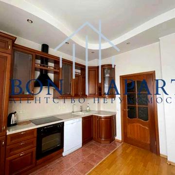 Татарська вул., 7