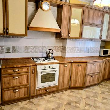 Червоної Калини просп., 72