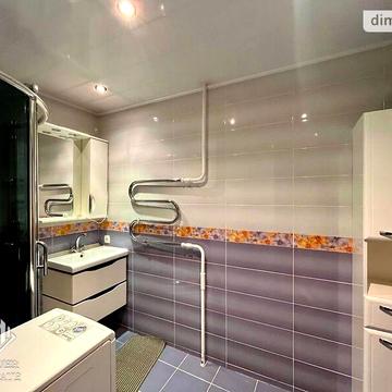 Продаж 4к Квартира Узбекистанська вулиця