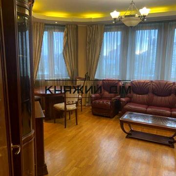 Академіка Палладіна просп., 18/30
