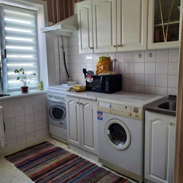 Євгена Коновальця вул. (Щорса), 37