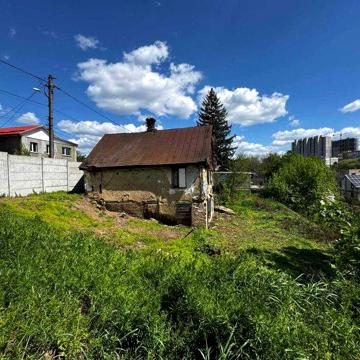 Продаж дома, ділянка вул. В. Чорновола (Ю. Савченко), Центр