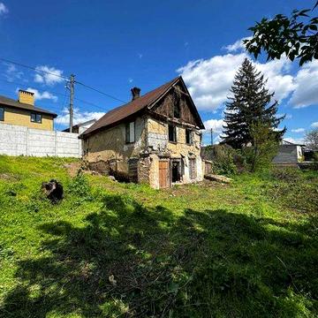 Продаж дома, ділянка вул. В. Чорновола (Ю. Савченко), Центр