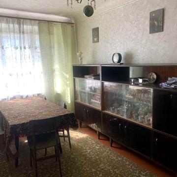 L  Продажа в  Холодногорском  районе  4х комнатной квартиры