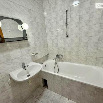 Довгострокова оренда 1к Квартира Пасічна вулиця