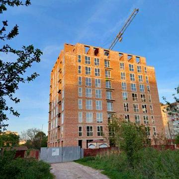 Продаю 2кім.квартиру з кухнею 18м2 в новому ЖК район Епіцентр