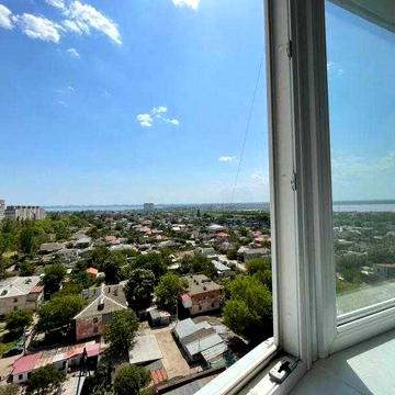 Квартира з видом на море та лиманна пр. Добровольського !