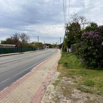 Будинок в центрі с. Синяк! 32 сотки - фасадна ділянка!