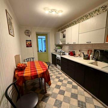Продаж 3к Квартира Левітана вулиця