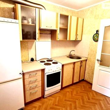 Продаж 2к Квартира Небесної Сотні (Маршала Жукова) проспект