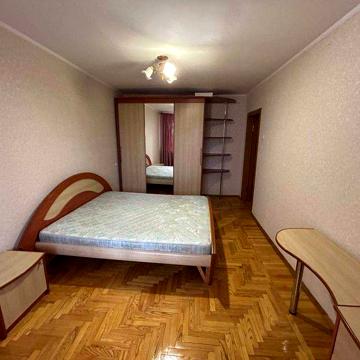 Здам простору квартиру в ЦЕНТРІ Міста