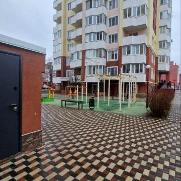Остромирська вул., 22-а