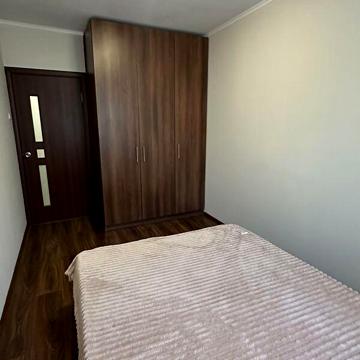 Довгострокова оренда 2к Квартира Космонавтів проспект