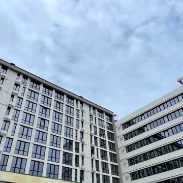 Двокімнатна в ЖК Kniahynyn-Сenter готова до ремонту ЖК Kniahynyn Center
