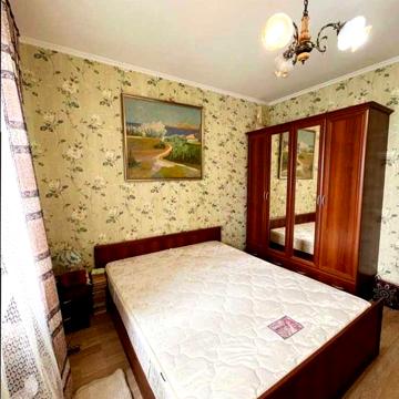 Продаж 3-кім. квартири Петра Григоренка 1/7