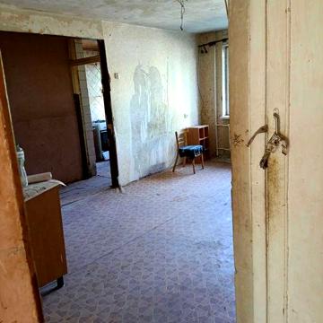 Продам 3 к. кв. вул. Каденюка (Танкопії)