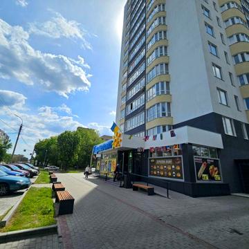 Продаж квартири в центрі