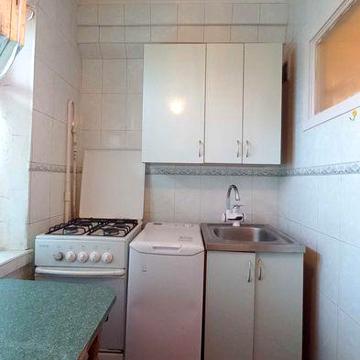 БЕЗ% продам 1к квартиру 23 м Богатирська 14 Жилий стан Метро 10 хв.