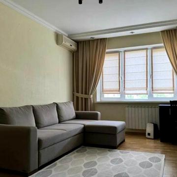 Героїв Дніпра вул., 75