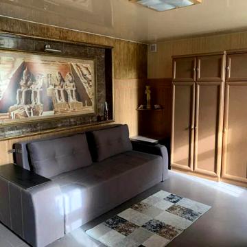 Героїв Крут вул., 15