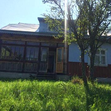 Продам будинок в Карпатах
