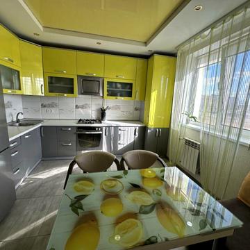 Продам 3к. з АГО, меблями і технікою ЖК Барський