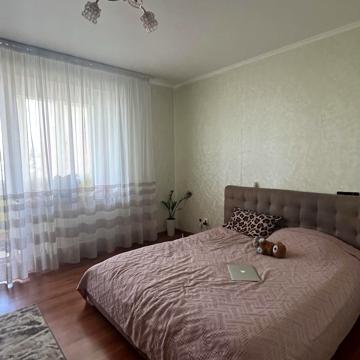 Будівельників вул., 4/2