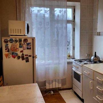 Продам 3-кімн. квартиру, вул. Кирилівська, Подільський р-н KL
