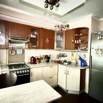 Соборності просп. (Воззєднання), 1-Б