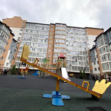 Андрія Мельника вул., 10 к7