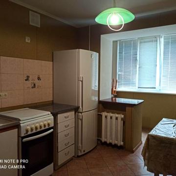 Продам 1-ну кв-ру на Короленка