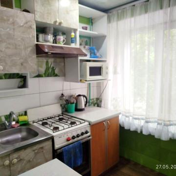 Оренда 4х кімнатної квартири 74м² р-н 14 школи