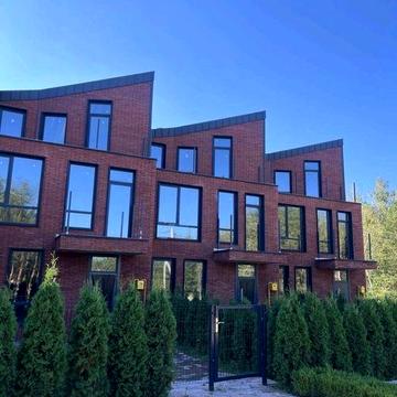 Триповерховий таунхаус Розтермінування єОселя Сертифікат оформлення 2%