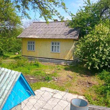 Будинок із землею. Польський кордон. Добромиль с. Солянуватка.