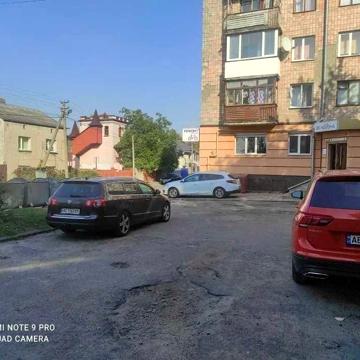 Продаж квартири 3 кім Луцьк вулиця В’ячеслава Хурсенка