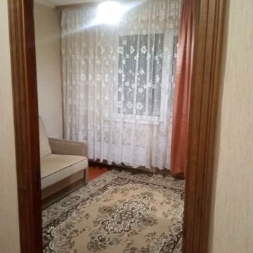 Червоної Калини просп. (Володимира Маяковського), 20