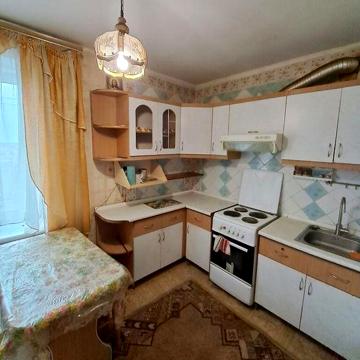 Оренда 2 кім.квартира по вул Інститутській.