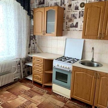 Однокімнатна квартира в селищі малинівка, чугуївський район