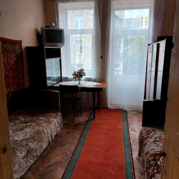 Тараса Шевченка вул., 30