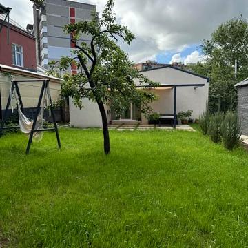 10 Лінія вул., 35