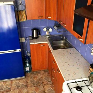 Здам 1-кімнатну квартиру біля метро Дорогожичі.