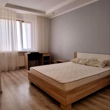 Тараса Шевченка вул., 60