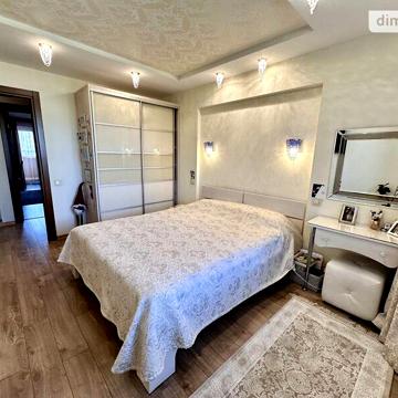 Продаж 3к Квартира Героїв проспект