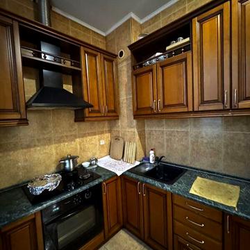 Продаж 3к Квартира Новоорловська вулиця