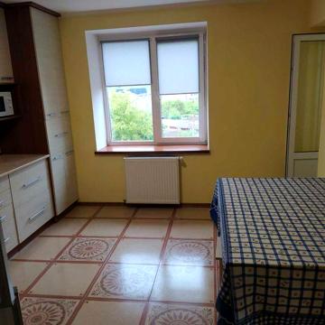 Оренда 1 кім квартири Золотогірська