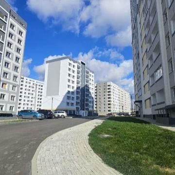 Полтавський Шлях вул., 186